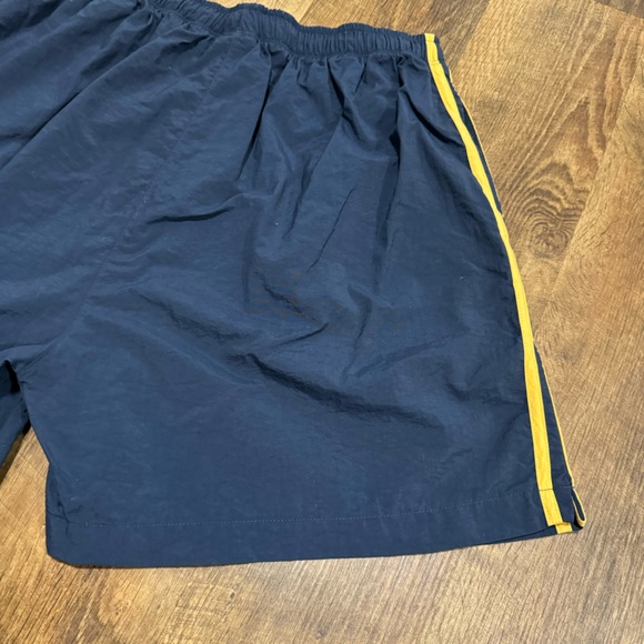 Vtg Y2K Adidas Mens Athletic Shorts Sz XL Nvay Blue Gold Yellow Stripe Sides - Picture 9 of 14